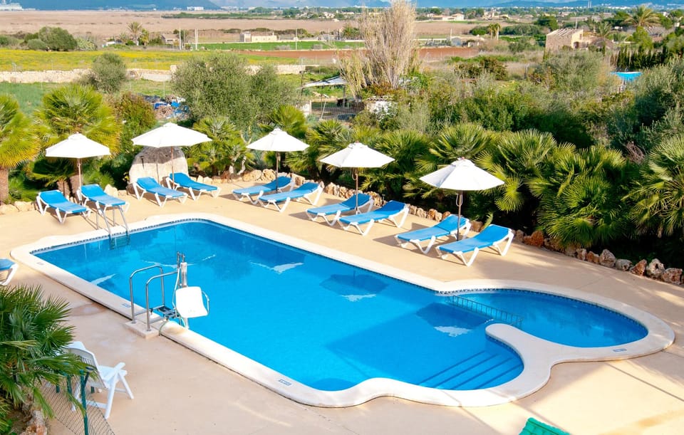 pool