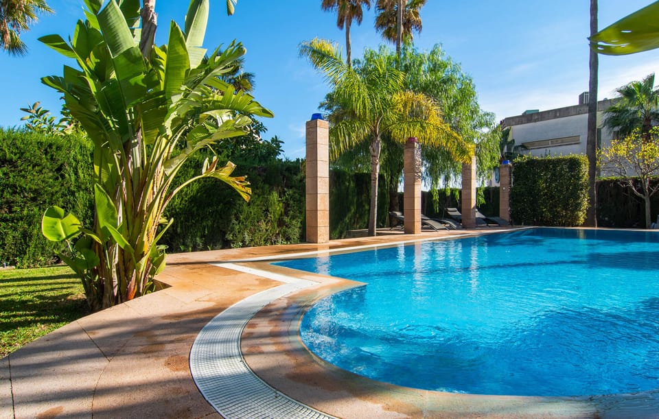 pool