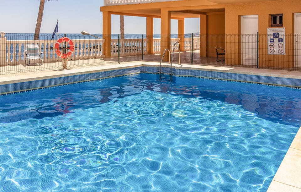 pool
