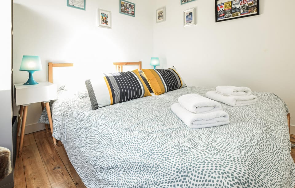 bed