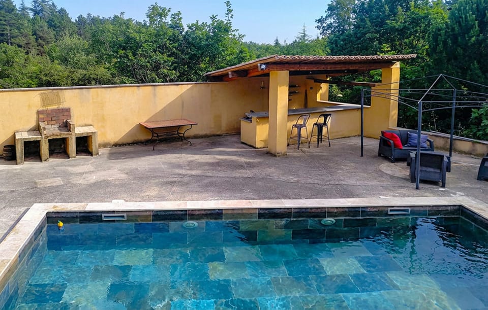 pool