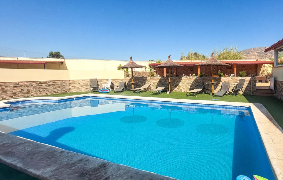 pool