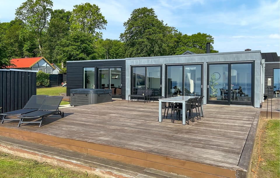 image/jpeg