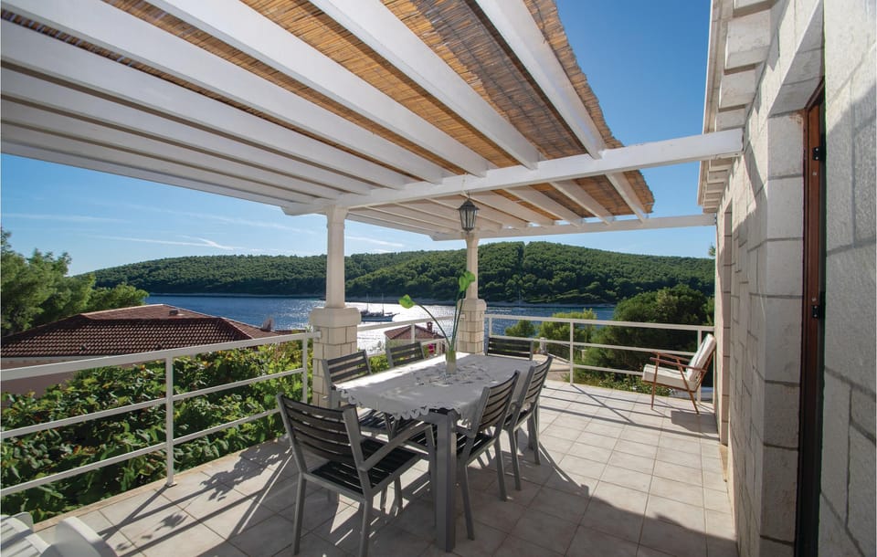 balcony-terrace