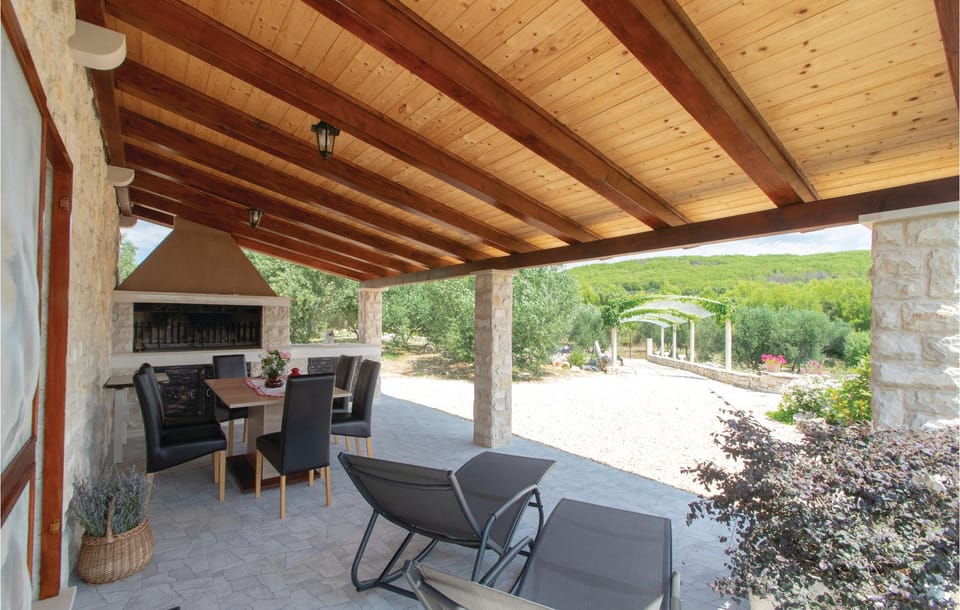 balcony-terrace