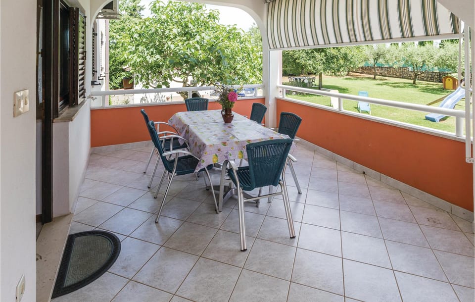 balcony-terrace