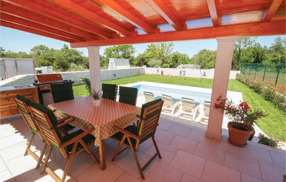 balcony-terrace