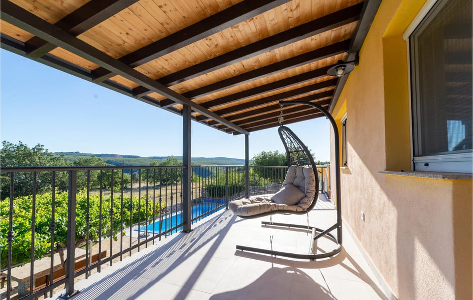 balcony-terrace