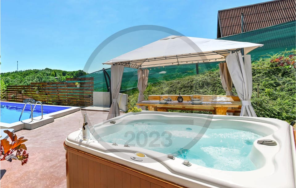 hot-tub