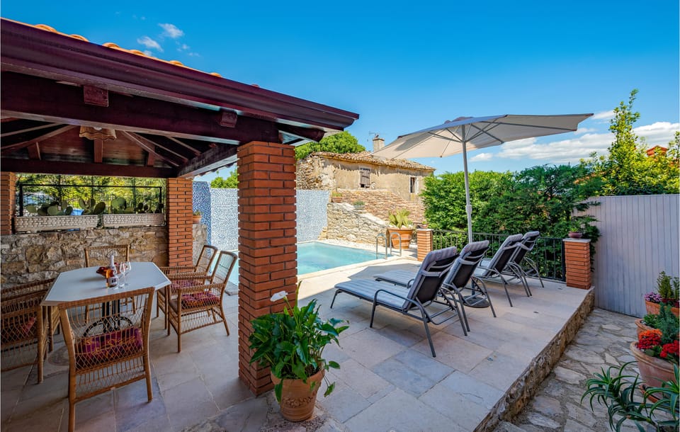 balcony-terrace