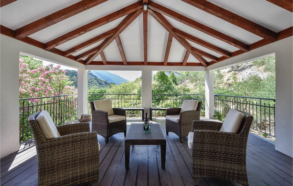 balcony-terrace