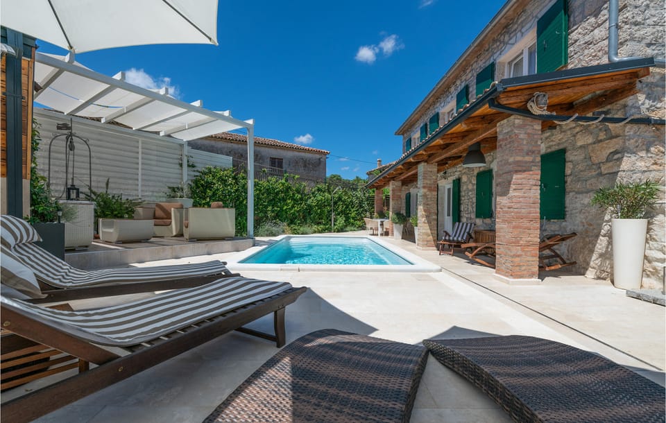 image/jpeg