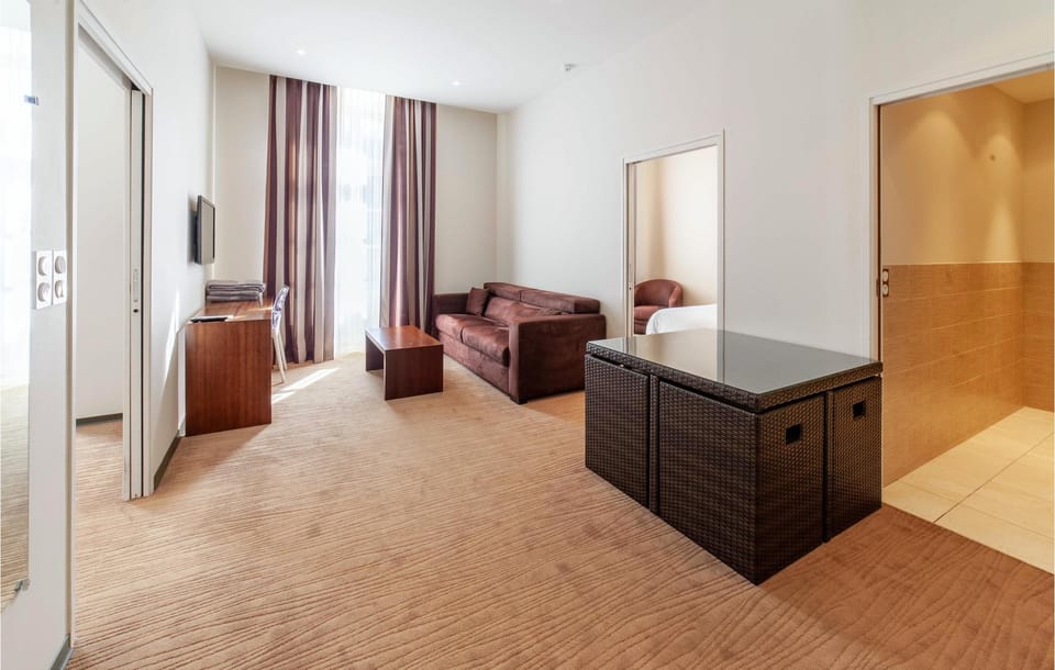 image/jpeg