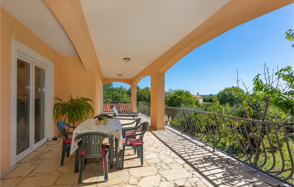 balcony-terrace