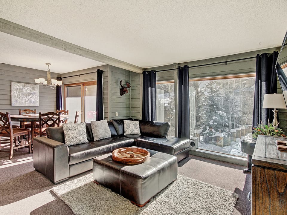 Beautiful Mountain Condo A Minute to Lift - AN210 Apartment in Copper Mountain