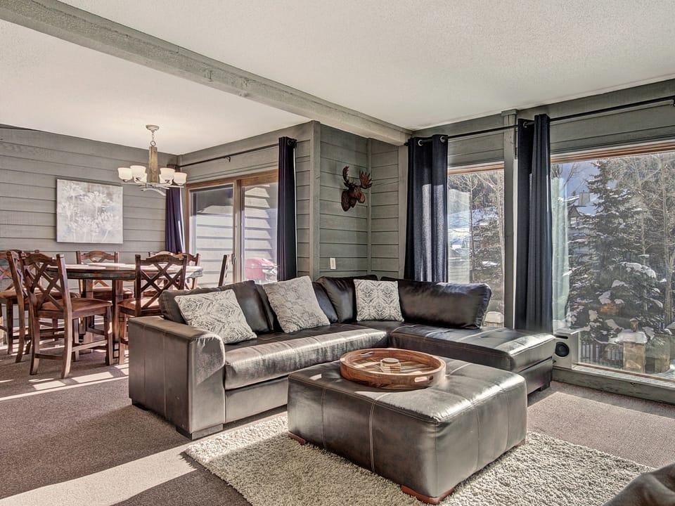 Beautiful Mountain Condo A Minute to Lift - AN210 Apartment in Copper Mountain