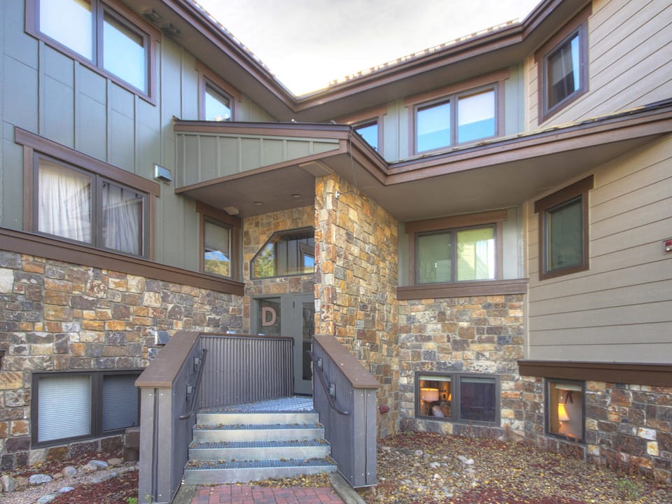 FFD7 Frostfire Apartment in Keystone