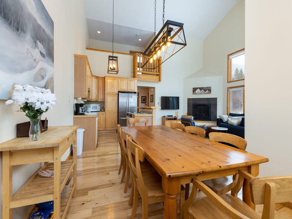 130 Meisel Drive - a SkyRun Keystone Property -