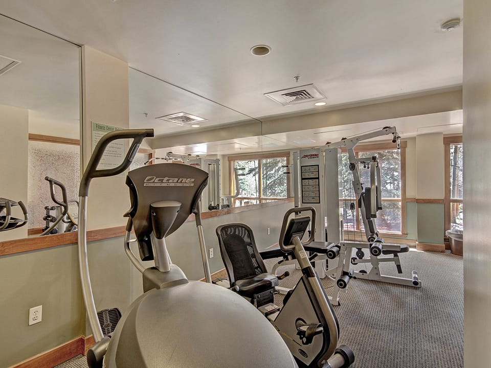 8824 The Springs Apartment in Keystone