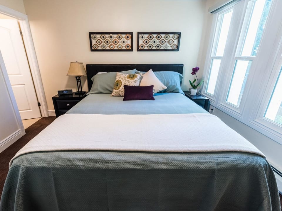 Prime Location EdelWeiss Luxury Condo Apartment in Park City