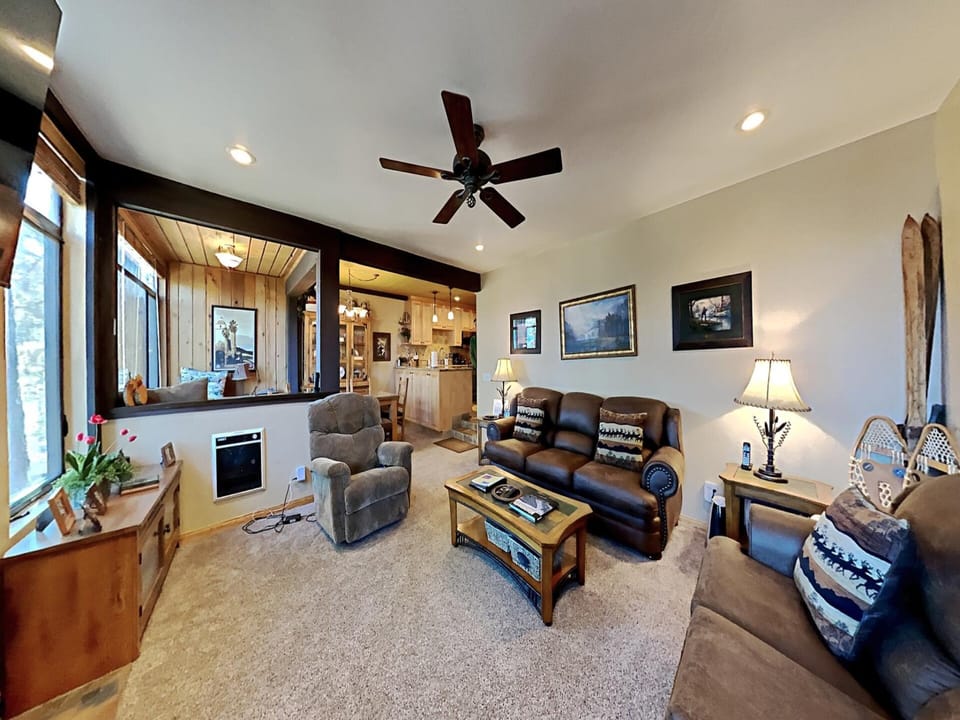 Deluxe, Slopeside Condo with All the Comforts of Home