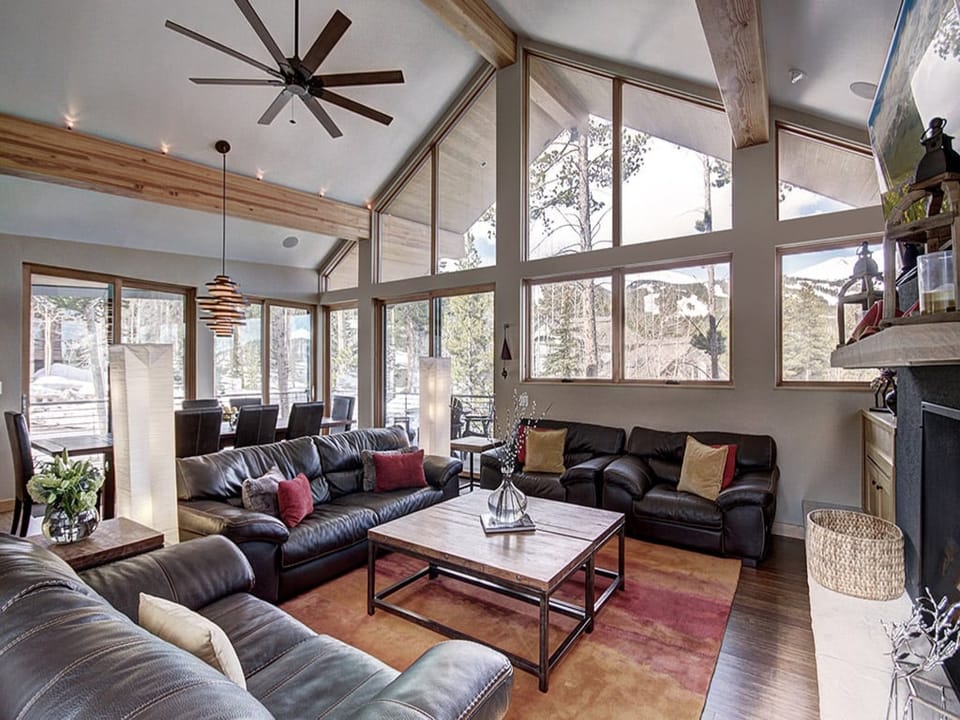 Living Area - Cloud Cabin - Breckenridge Vacation Rental