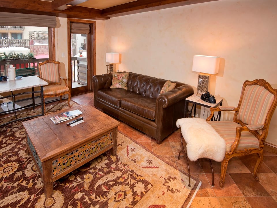 Relaxing 1 Bedroom Condo with Premium Amenities Save 20% on 7+ Nights! Apartment in Vail
