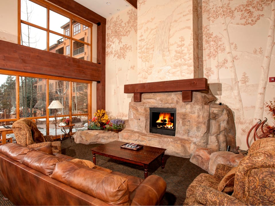 2Br Springs 8831 Condo~Short Walk to Gondola Apartment in Keystone