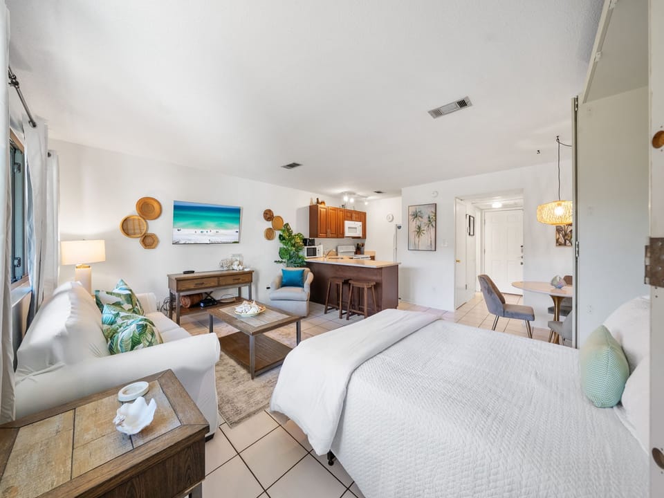 Hidden Beach Villas - 111 | Living Area | Murphy Bed