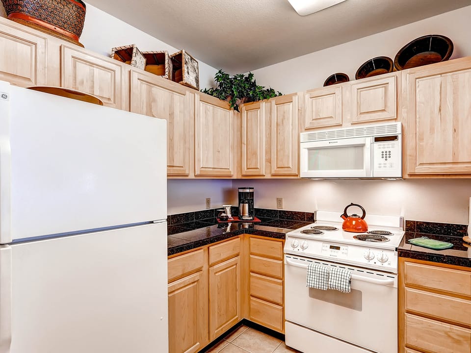 Stay 2Br Condo Near River Run. No Clean Fee Apartment in Keystone