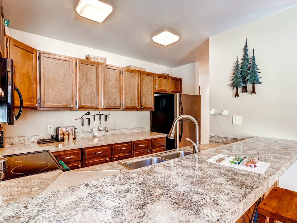 1Br Value Condo on Shuttle Route Apartment in Keystone