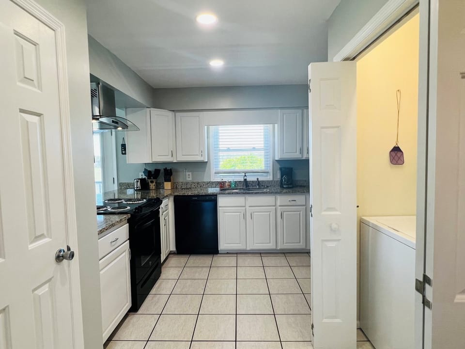 Kitchen - Laundry Area
