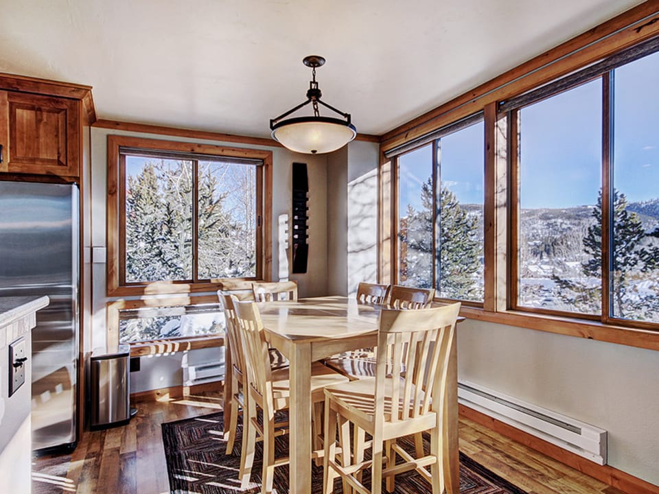 Dining Area - Ski Hill 27 - Breckenridge Vacation Rental