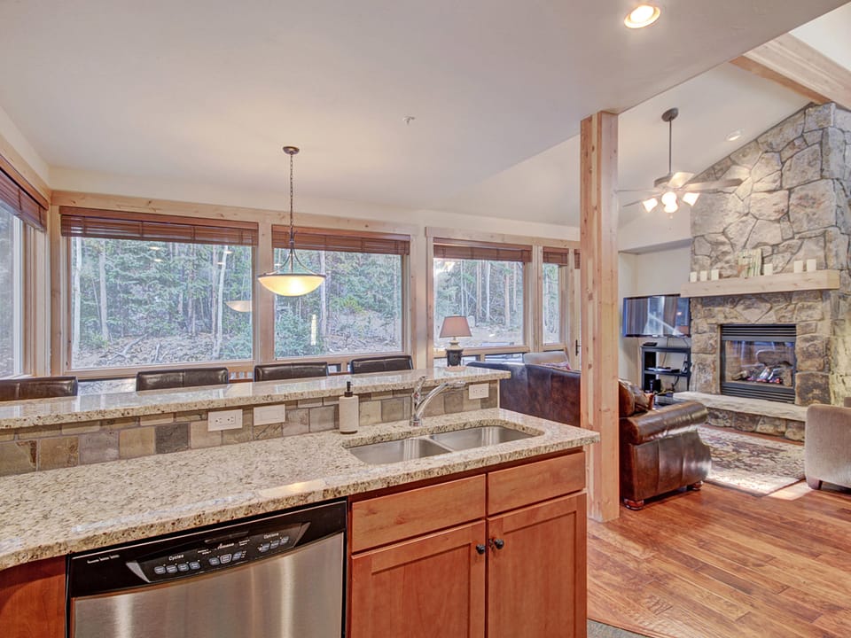 6509 Settlers Creek Townhomes Townhouse in Keystone