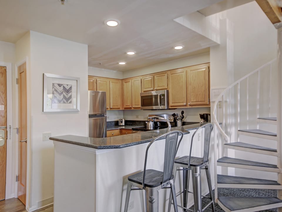 Perfectly Located 1Br With loft- Close to Lifts & Downtown Apartment in Breckenridge