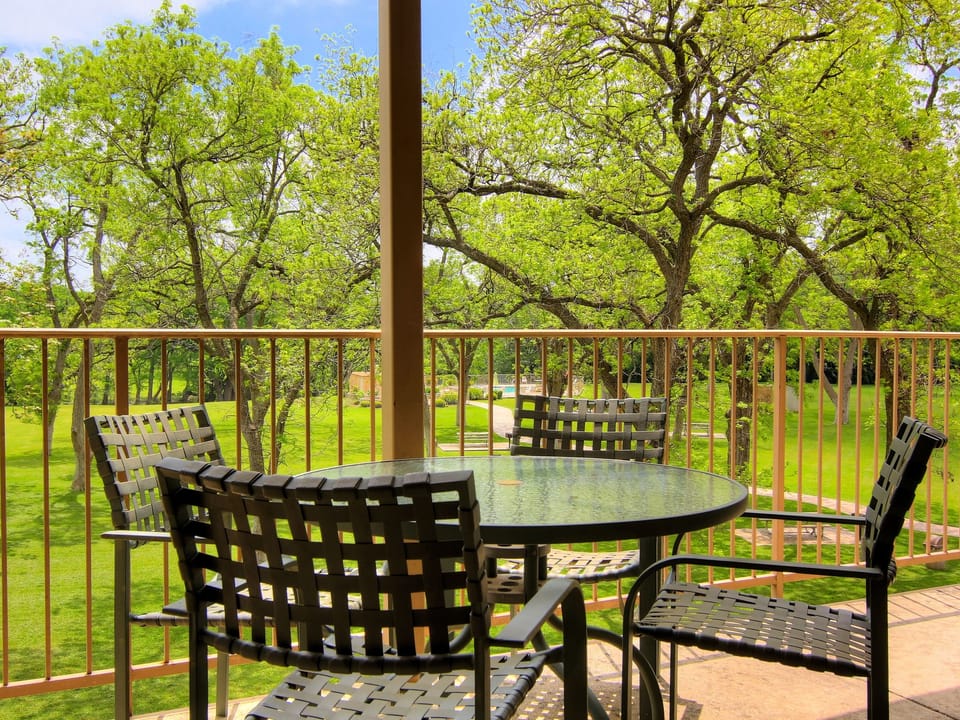 WW B201 Guadalupe Getaway Apartment in New Braunfels