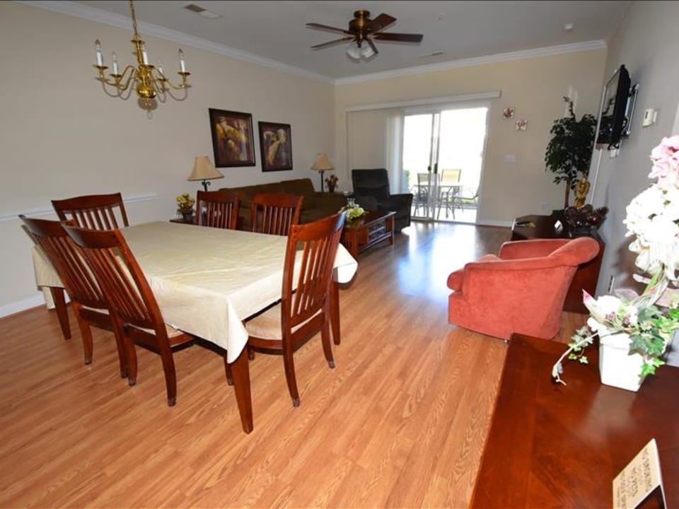 Dining/Living Room