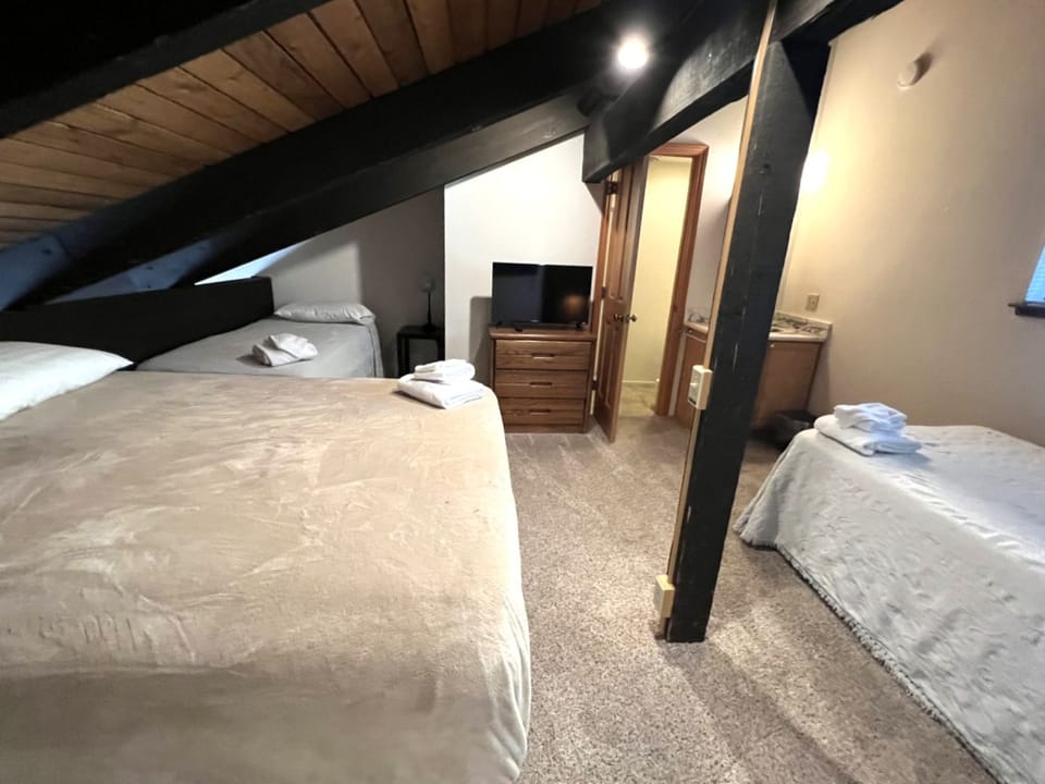 Loft picture#2