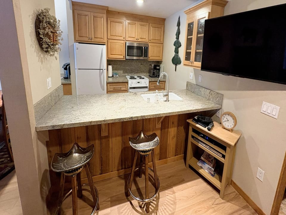Kitchen and bar