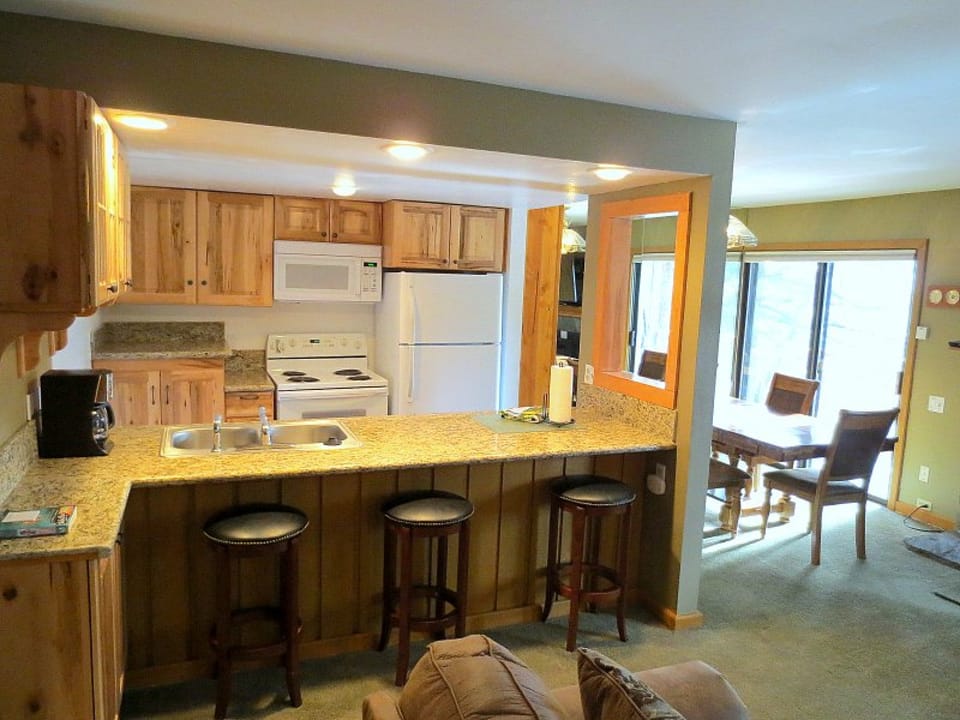 Kitchen Pic2