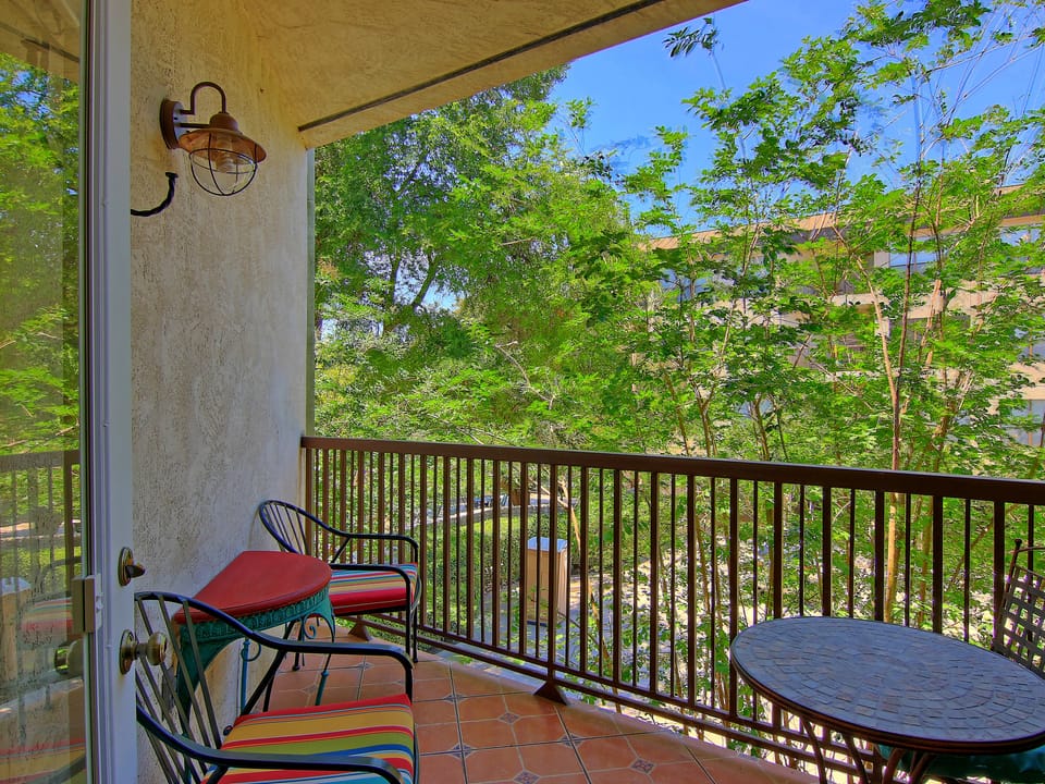 IC 110 Comal Corral Apartment in New Braunfels