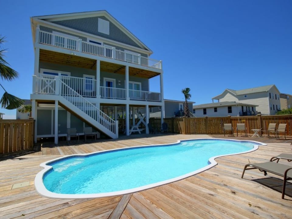 Back Exterior with Pool