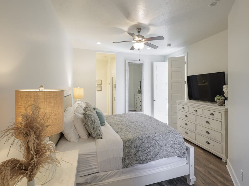 Main Bedroom Side View