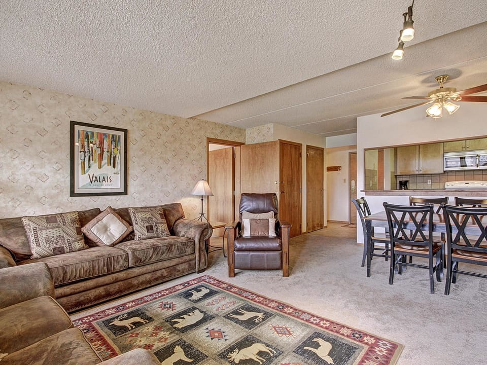 Amazing Location In Center Village - VS438-VS436H Apartment in Copper Mountain