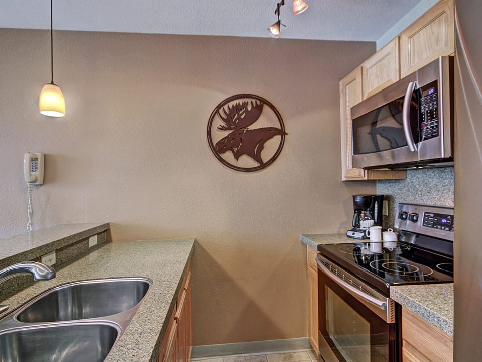 Two Bedroom Condo & Loft in the Heart of Breckenridge Apartment in Breckenridge