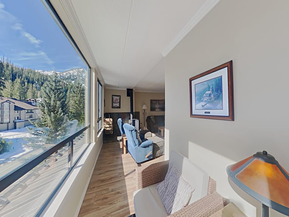 Side View of Mammoth Mountain