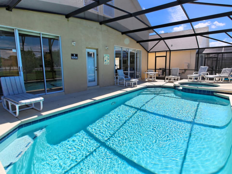 Peaceful Surroundings Pool/Spa Games Room! Villa in Four Corners