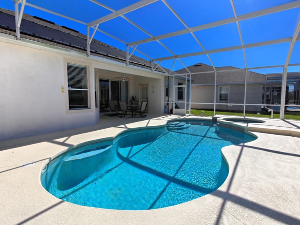 351BS Villa in Four Corners
