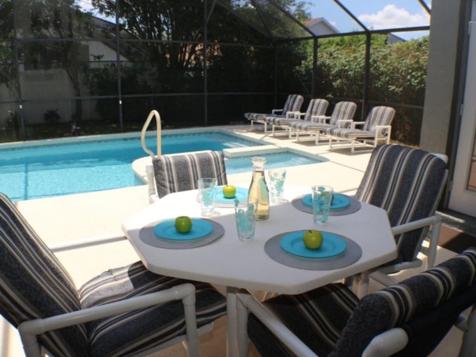 Sun Kissed Delight! Lovely Pool & Spa! House in Four Corners