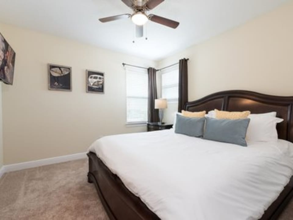 Disney Dreams Luxury  Home Private Water Park Villa in Four Corners